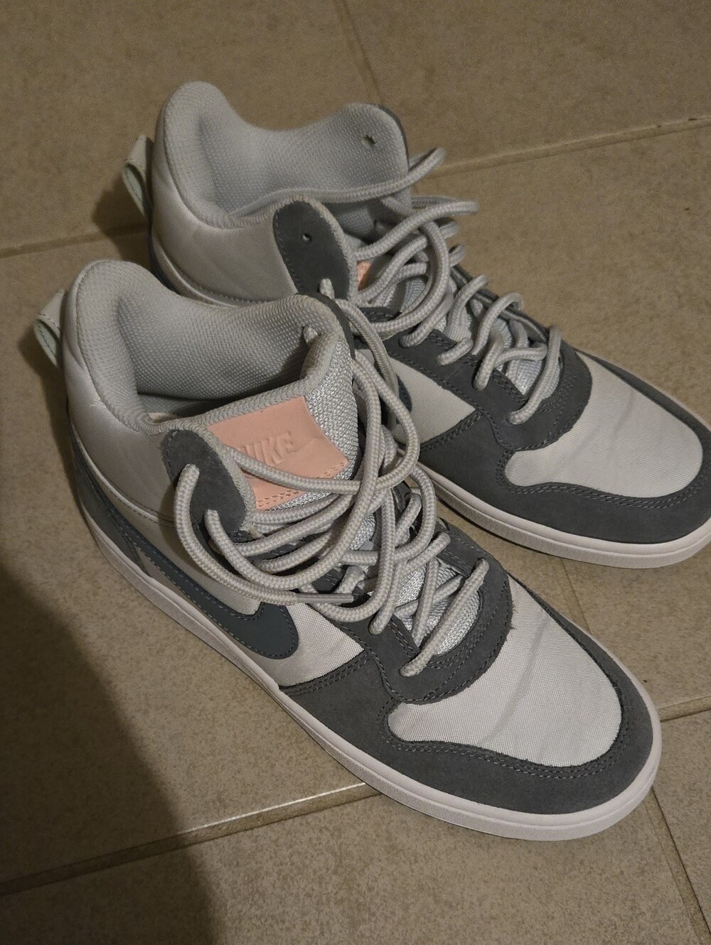 Nike Court Borough Mid Premium Fitness Shoes Over The Ankle Grey Women’s Size 8